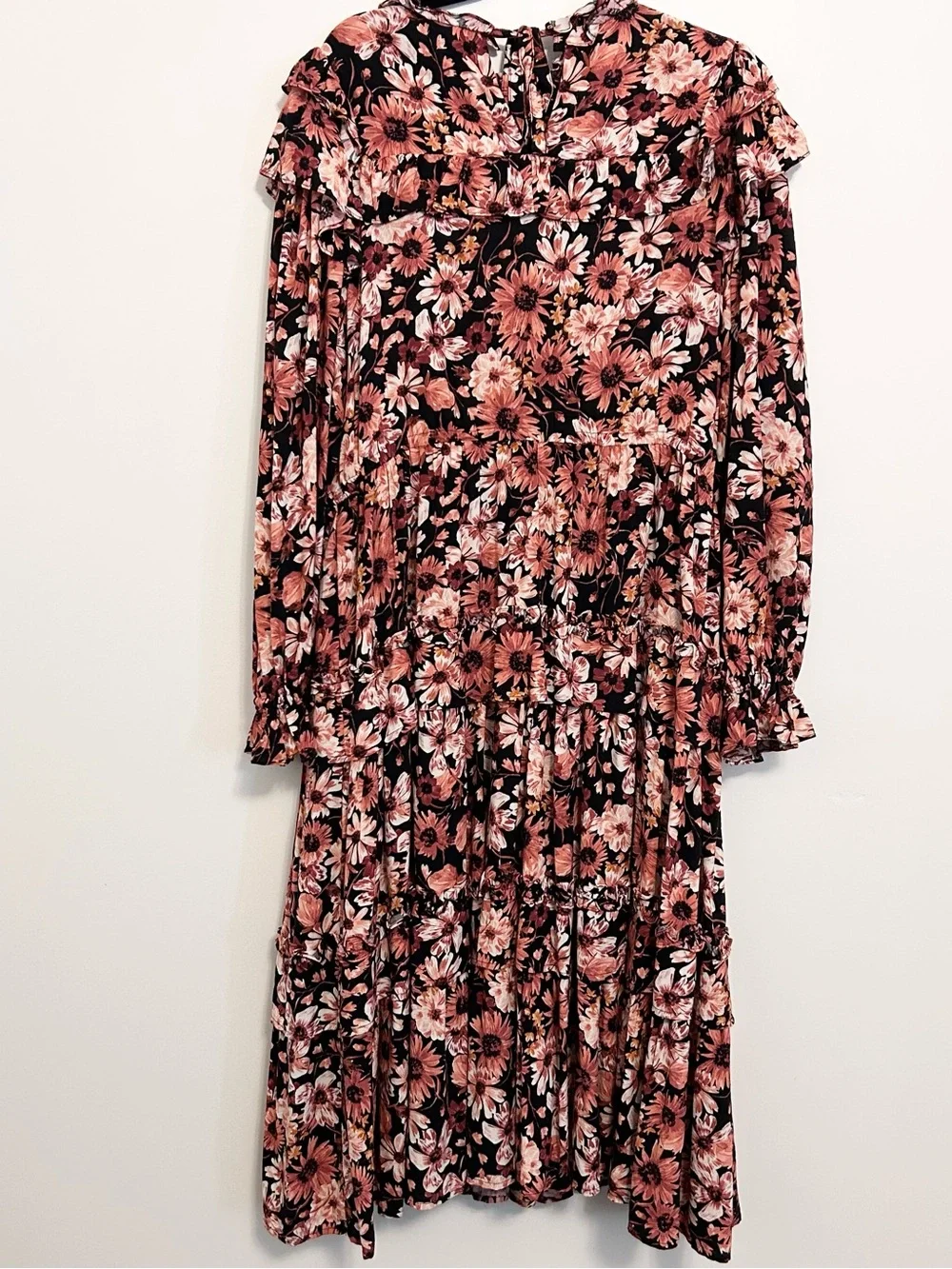 Rachel Parcell Autumn Bouquet
Tiered Midi Dress Size 16 - Picture 7 of 10